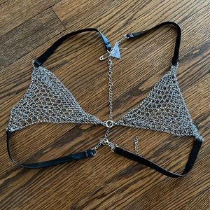 Chain bra